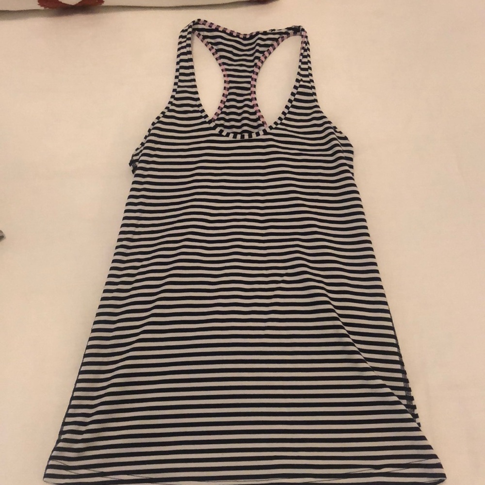 Black and white striped lulu tank!